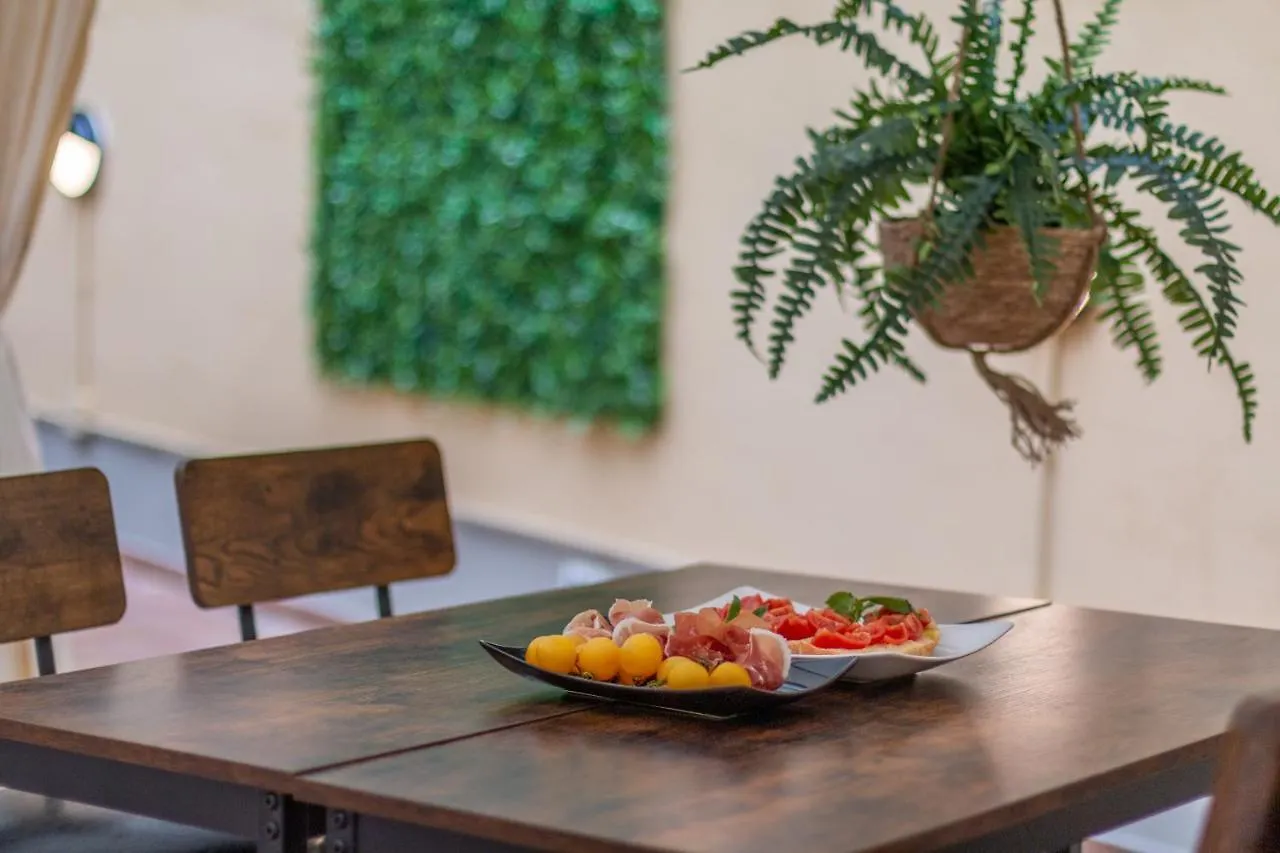 Wine Apartments Florence Vernaccia Italien
