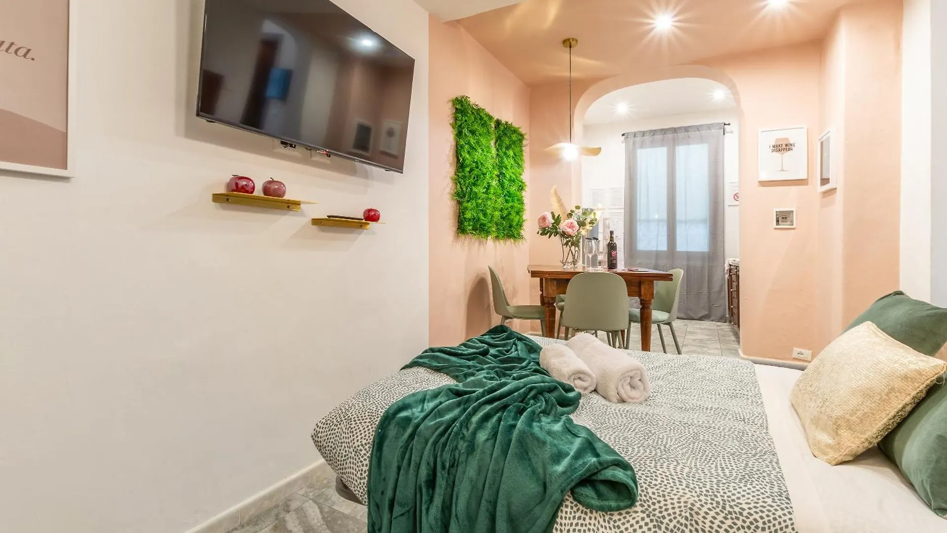 Wine Apartments Florence Vernaccia Italy
