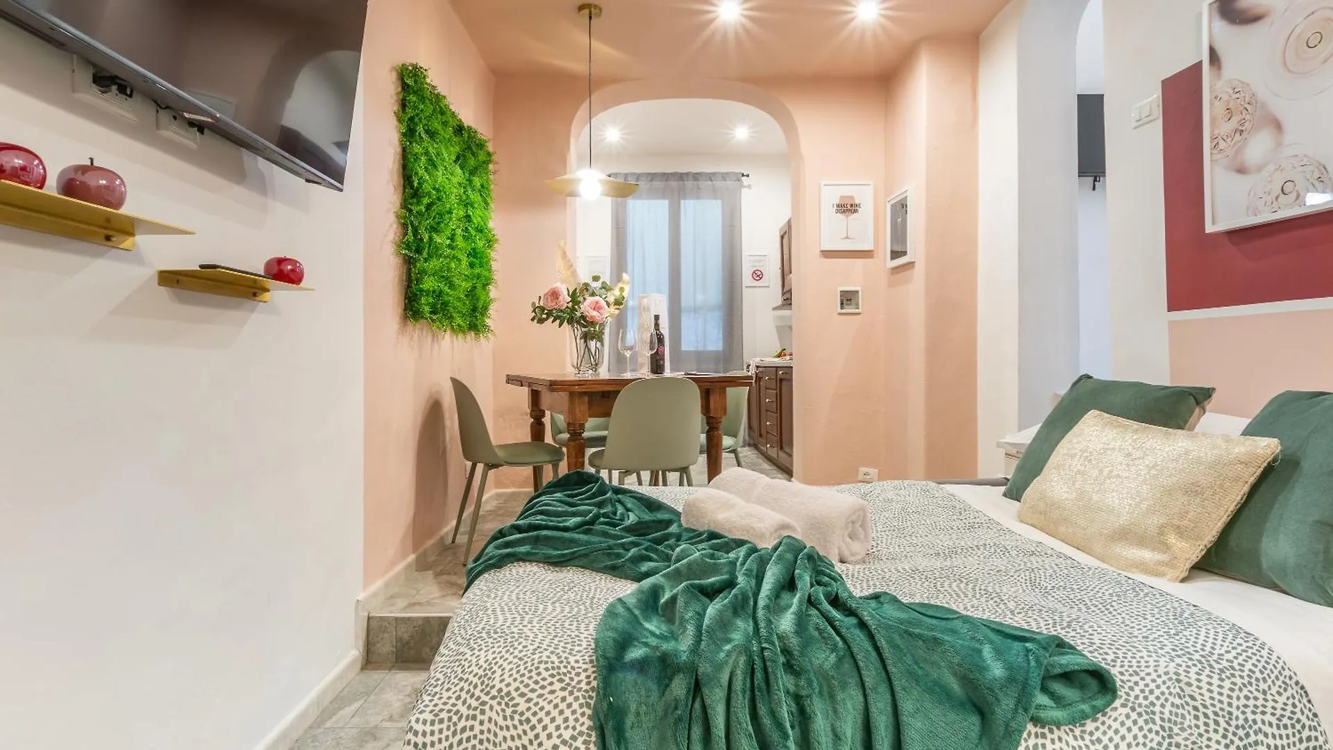 Wine Apartments Florence Vernaccia